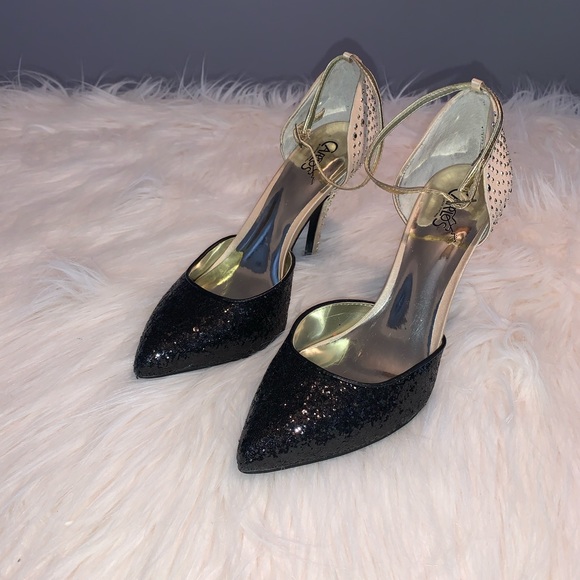 Carlos Santana Gaia Glitter & Glitz Pointy Toe Heels - Picture 4 of 8